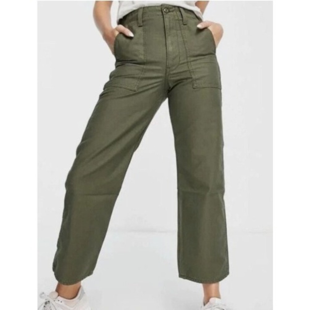 Levis Ribcage Straight Olive Green Utility Pants W31 L29 36727-0002